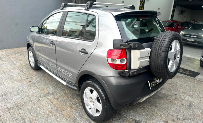 VW - VolksWagen CROSSFOX 1.6 Mi Total Flex 8V 5p 2007 Flex-10