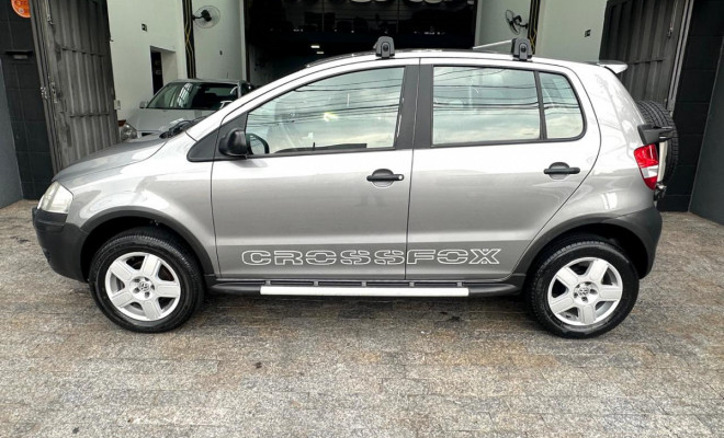 VW - VolksWagen CROSSFOX 1.6 Mi Total Flex 8V 5p 2007 Flex-8