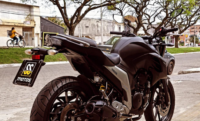 YAMAHA FZ25 250 FAZER FLEX 2023 ABS-1