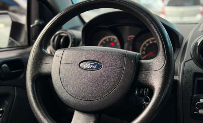 Ford Fiesta Sed. 1.6 8V Flex 4p 2012 Flex-5