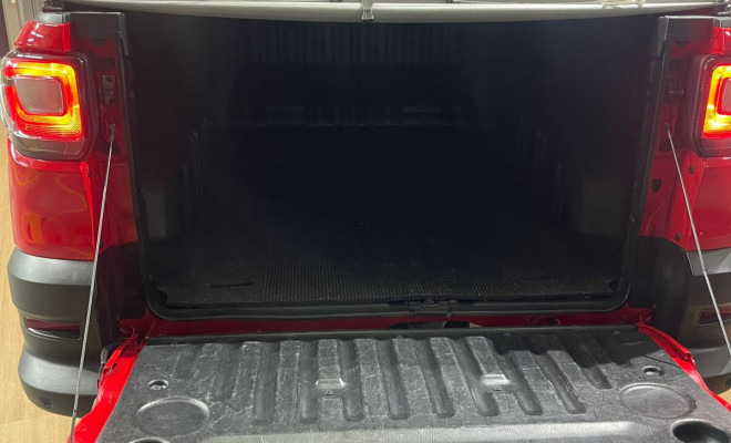 Fiat Strada Freedom 1.3 Flex 8V  CS Plus 2022 Flex-12