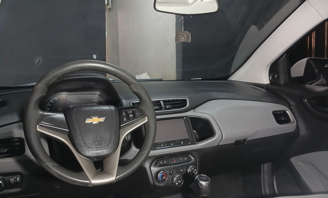 Chevrolet ONIX HATCH LT 2016  1.0 8V-6