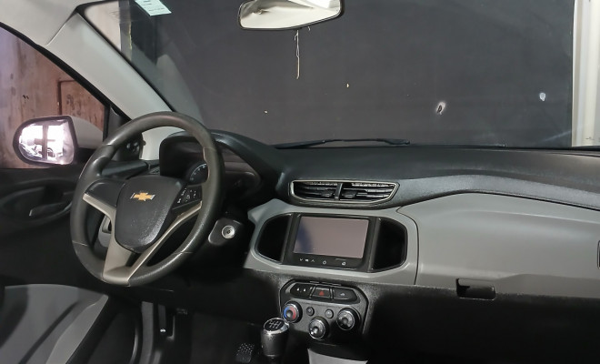 Chevrolet ONIX HATCH LT 2016  1.0 8V-9