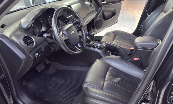 GM - Chevrolet CRUZE LT 1.8 16V FlexPower 4p Aut. 2014 Flex-9