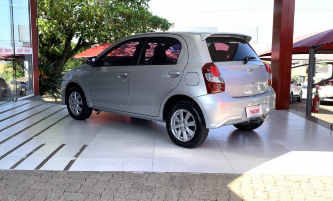 Toyota ETIOS X Plus 1.5 Flex 16V 5p Aut. 2019 Flex-4
