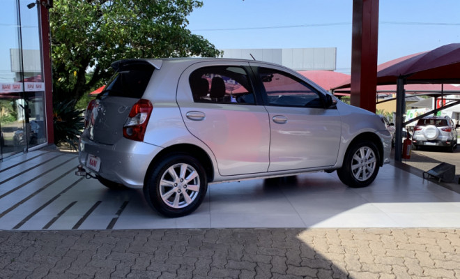 Toyota ETIOS X Plus 1.5 Flex 16V 5p Aut. 2019 Flex-2