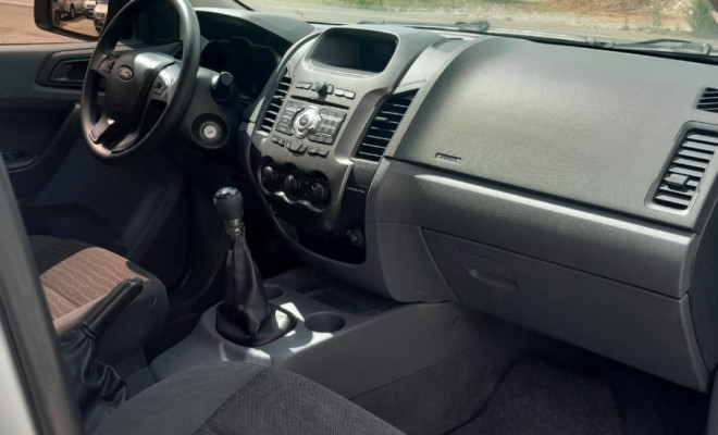 Ford Ranger XLS 2.5 16V 4x2 CS Flex 2014 Flex-9