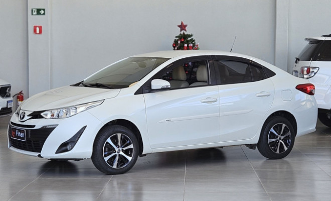 Toyota YARIS XL Live Sedan 1.5 Flex 16V 4p Aut. 2021 Flex