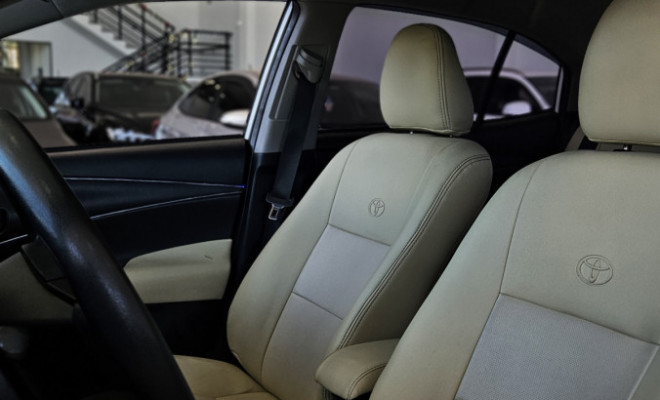 Toyota YARIS XL Live Sedan 1.5 Flex 16V 4p Aut. 2021 Flex-12