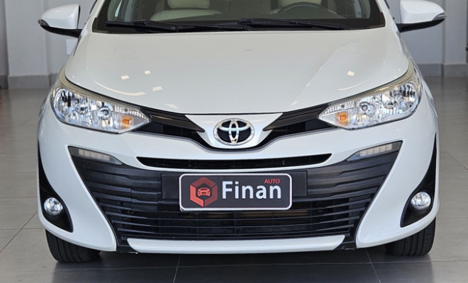 Toyota YARIS XL Live Sedan 1.5 Flex 16V 4p Aut. 2021 Flex-0
