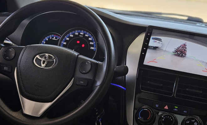 Toyota YARIS XL Live Sedan 1.5 Flex 16V 4p Aut. 2021 Flex-8