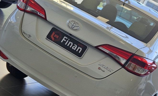 Toyota YARIS XL Live Sedan 1.5 Flex 16V 4p Aut. 2021 Flex-15