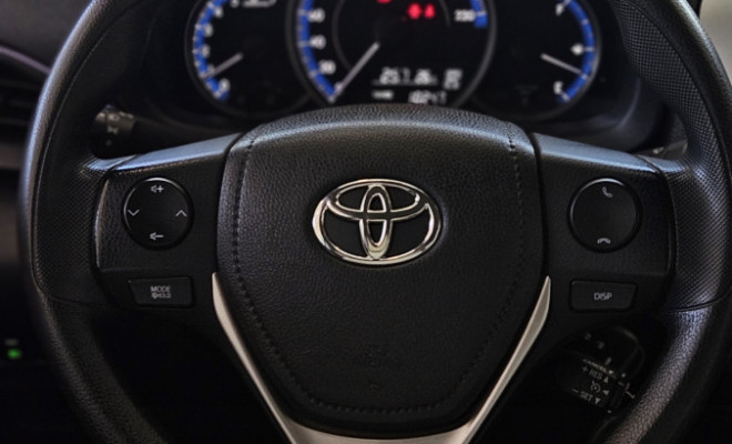 Toyota YARIS XL Live Sedan 1.5 Flex 16V 4p Aut. 2021 Flex-9