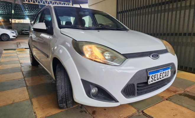 Ford Fiesta Sedan SE 1.6 8V Flex 4p 2014 Flex-1