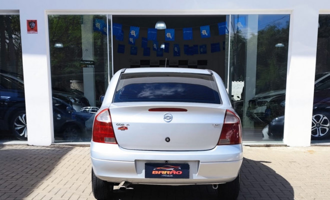 GM - Chevrolet Corsa Sedan 1.0 MPFI 8V 71cv 4p 2004 Gasolina-2
