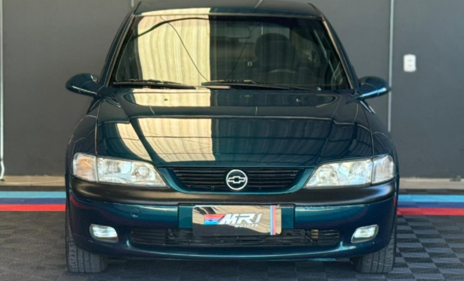 GM - Chevrolet Vectra GLS/Expres.2.2/ 2.0 e 2.0 CD 8V 1999 Gasolina-2
