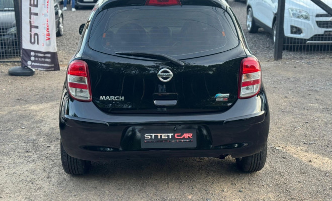 Nissan MARCH S 1.6 16V Flex Fuel 5p 2014 Flex-4