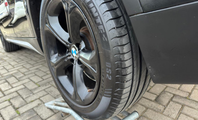 BMW X1 SDRIVE 20i 2.0/2.0 TB Acti.Flex Aut. 2014 Gasolina-19