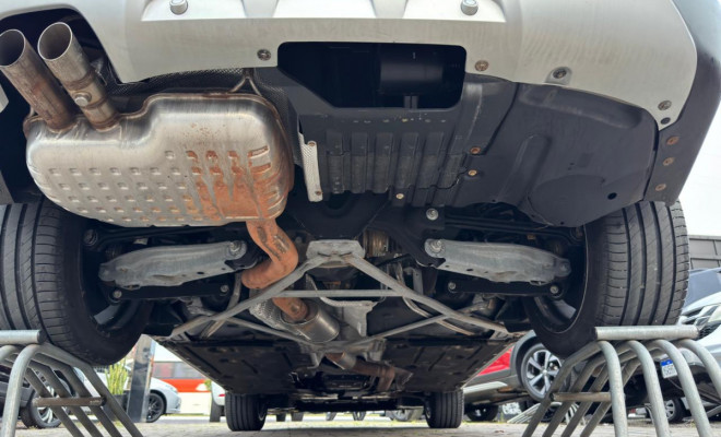 BMW X1 SDRIVE 20i 2.0/2.0 TB Acti.Flex Aut. 2014 Gasolina-11