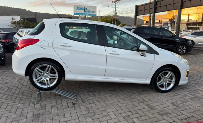 Peugeot 308 Allure 2.0 Flex 16V 5p Mec. 2014 Flex-17