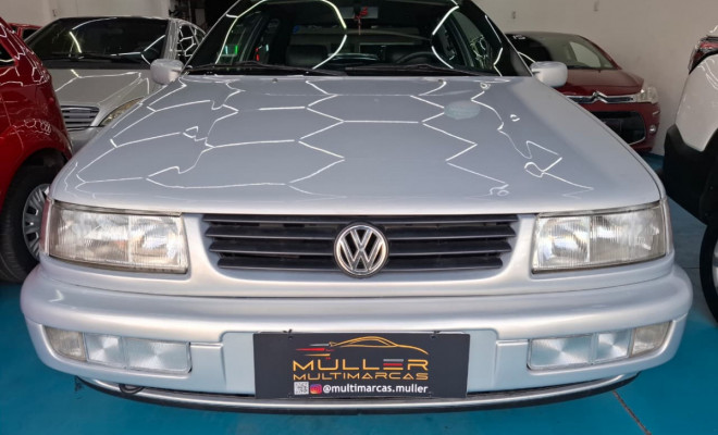 VW - VolksWagen Passat 2.0 1996 Gasolina-0