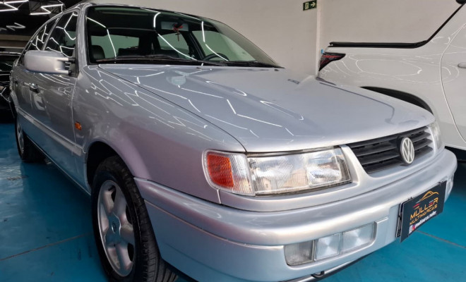 VW - VolksWagen Passat 2.0 1996 Gasolina