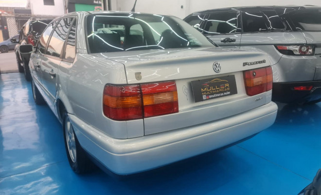 VW - VolksWagen Passat 2.0 1996 Gasolina-1