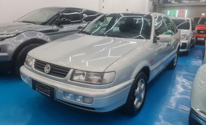 VW - VolksWagen Passat 2.0 1996 Gasolina