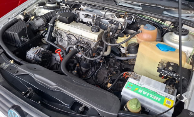 VW - VolksWagen Passat 2.0 1996 Gasolina-18