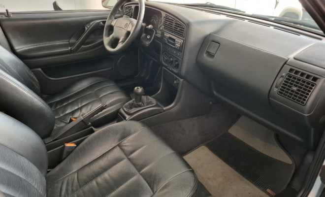VW - VolksWagen Passat 2.0 1996 Gasolina-13