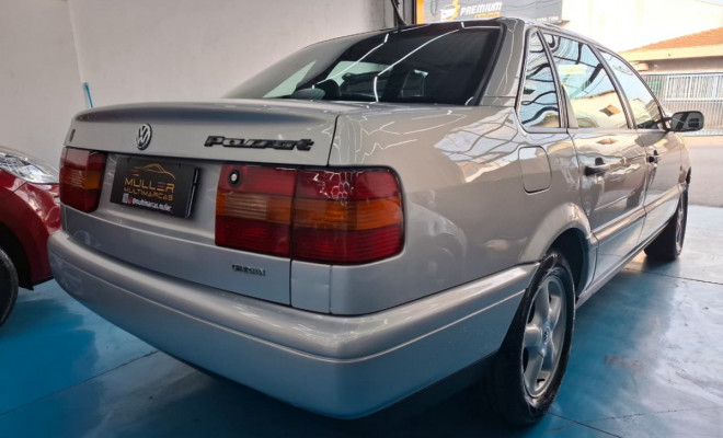 VW - VolksWagen Passat 2.0 1996 Gasolina-2