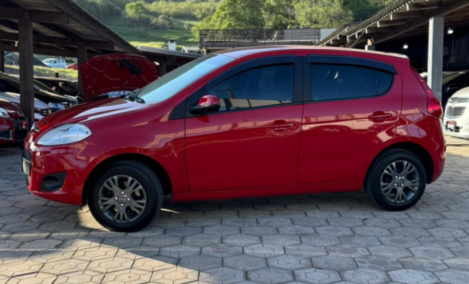 Fiat Palio ATTRA./ITÁLIA 1.4 EVO F.Flex 8V 5p 2013 Flex