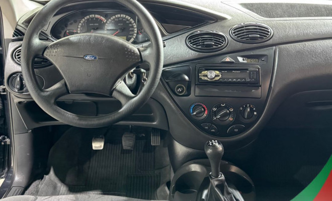 Ford Focus 1.6 S/SE/SE Plus Flex 8V/16V  5p 2009 Flex-4