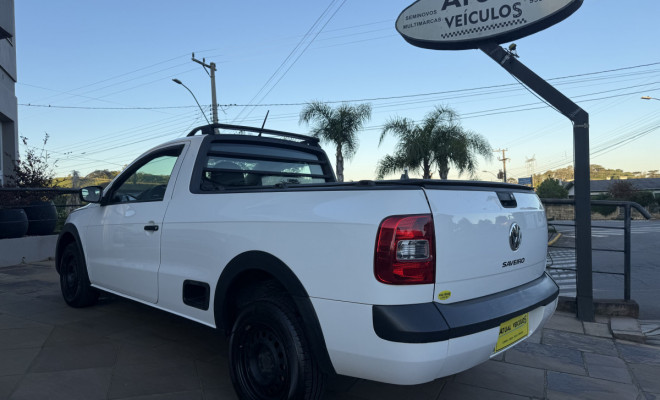 VW - VolksWagen Saveiro Trendline 1.6 T.Flex 8V 2015 Flex-2