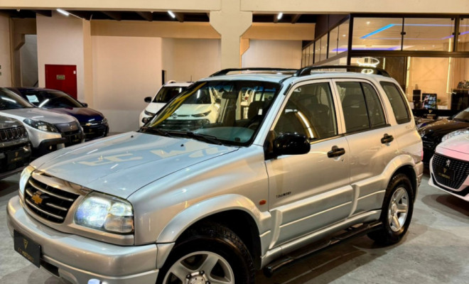 GM - Chevrolet TRACKER 2.0 16v 128cv MPFI 4x4 5p 2009 Gasolina