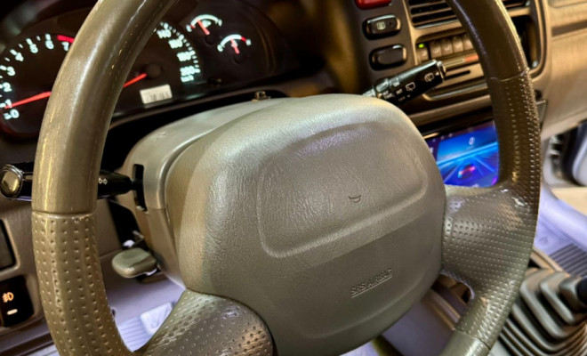 GM - Chevrolet TRACKER 2.0 16v 128cv MPFI 4x4 5p 2009 Gasolina-10