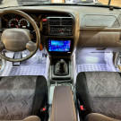 GM - Chevrolet TRACKER 2.0 16v 128cv MPFI 4x4 5p 2009 Gasolina-5