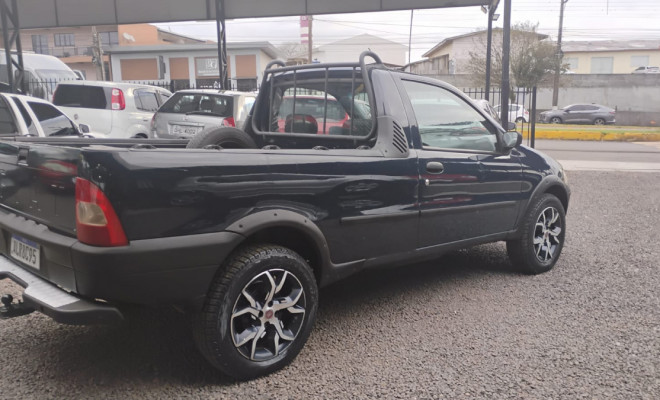 Fiat Strada 1.3 mpi Fire 8V 67cv CS 2004 Gasolina-1