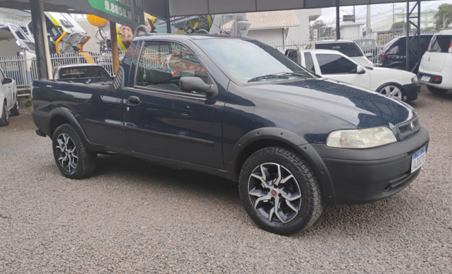 Fiat Strada 1.3 mpi Fire 8V 67cv CS 2004 Gasolina