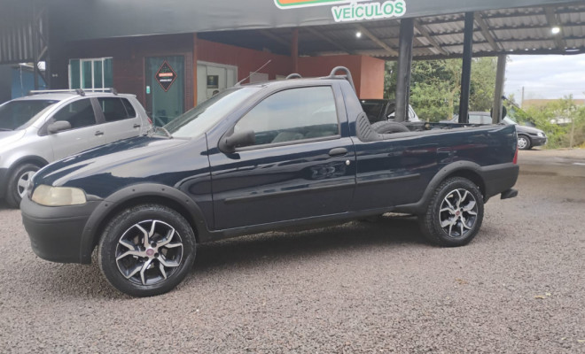 Fiat Strada 1.3 mpi Fire 8V 67cv CS 2004 Gasolina-2