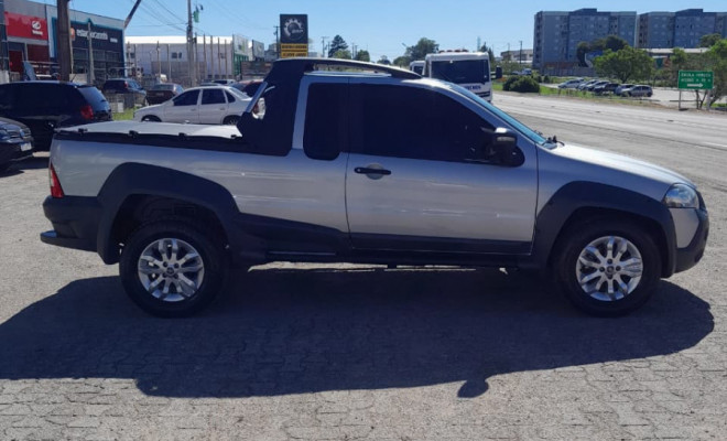 Fiat Strada Adventure 1.8/ 1.8 Locker Flex CE 2013-3