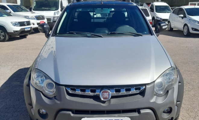 Fiat Strada Adventure 1.8/ 1.8 Locker Flex CE 2013-0