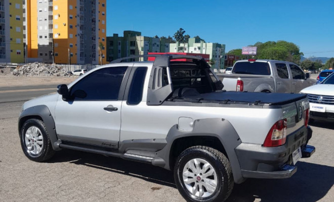 Fiat Strada Adventure 1.8/ 1.8 Locker Flex CE 2013-4