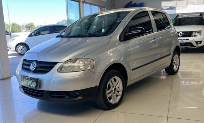 VW - VolksWagen Fox 1.0 Mi Total Flex 8V 5p 2010 Flex-1