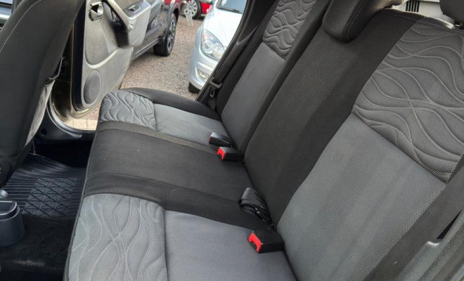 Renault DUSTER Dynamique 1.6 Flex 16V Mec. 2013 Flex-5