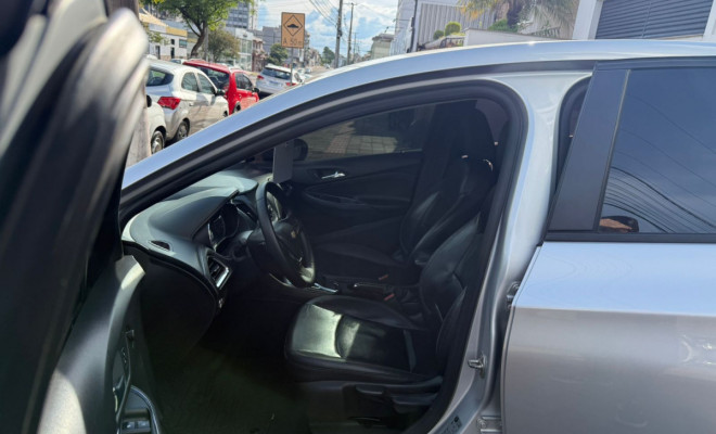 GM - Chevrolet CRUZE LT 1.4 16V Turbo Flex 4p Aut. 2017 Flex-6