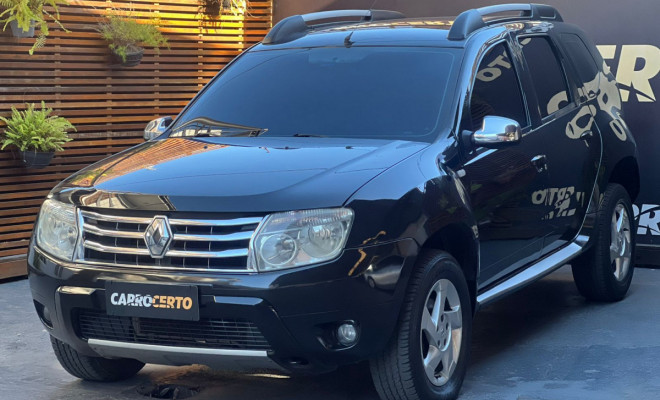 Renault DUSTER Dynamique 2.0  Mec. 2013 Flex  C/Multimidia-0