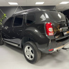 Renault DUSTER Dynamique 2.0 Mec. 2013 Flex ÓTIMO SUV DE ENTRADA-2