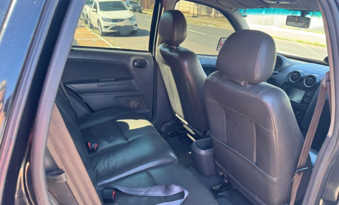 Ford EcoSport XLS 1.6/ 1.6 Flex 8V 5p 2005 Flex-10