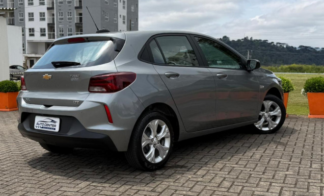 GM - Chevrolet ONIX HATCH LTZ 1.0 12V TB Flex 5p Aut. 2024 Flex-13